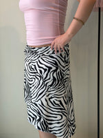Load image into Gallery viewer, MIDI SKIRT LYCRA