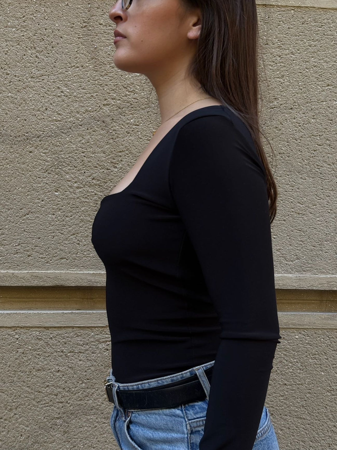 TOP AMBAR MANGA LARGA BLACK