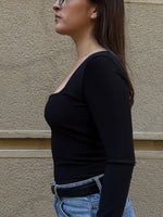 Load image into Gallery viewer, TOP AMBAR MANGA LARGA BLACK
