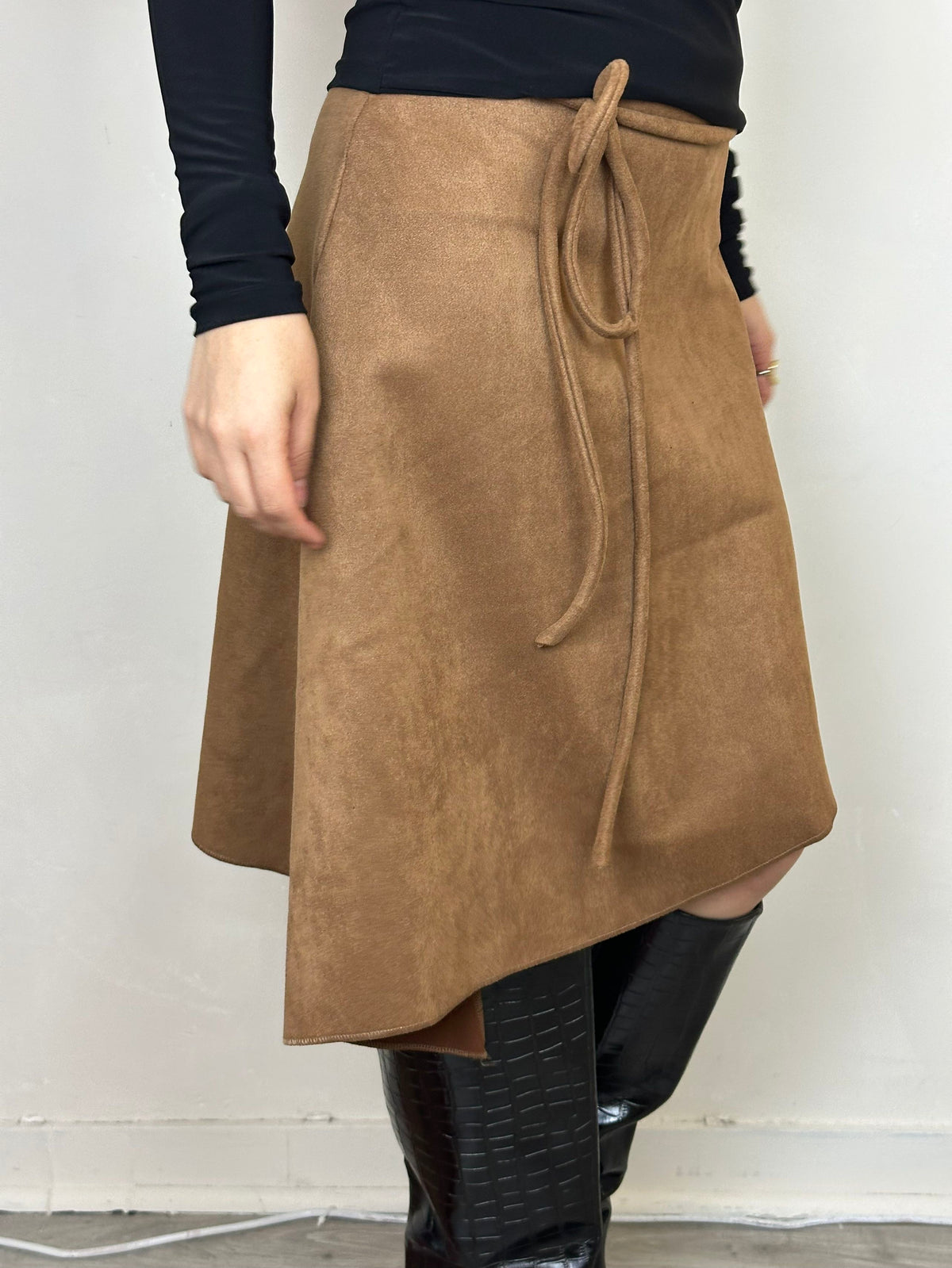Midi skirt  suede