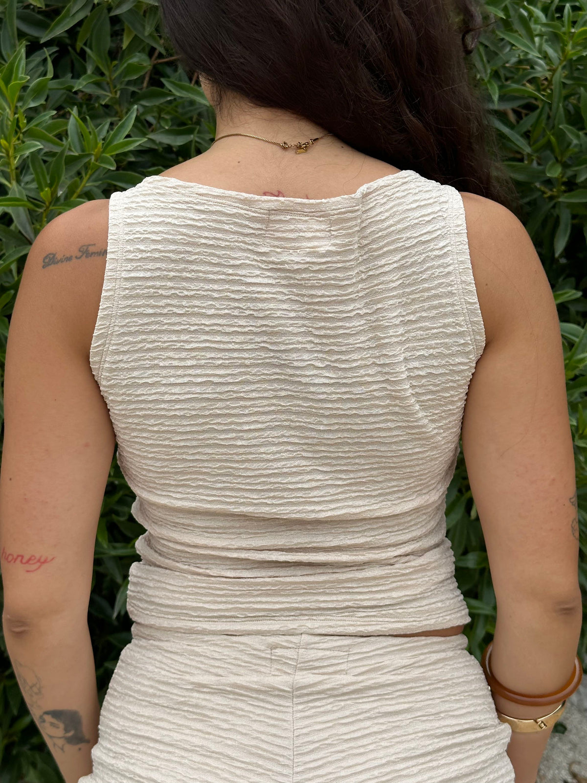 Top básico sin manga