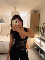 Load image into Gallery viewer, TOP ENCAJE PERLA
