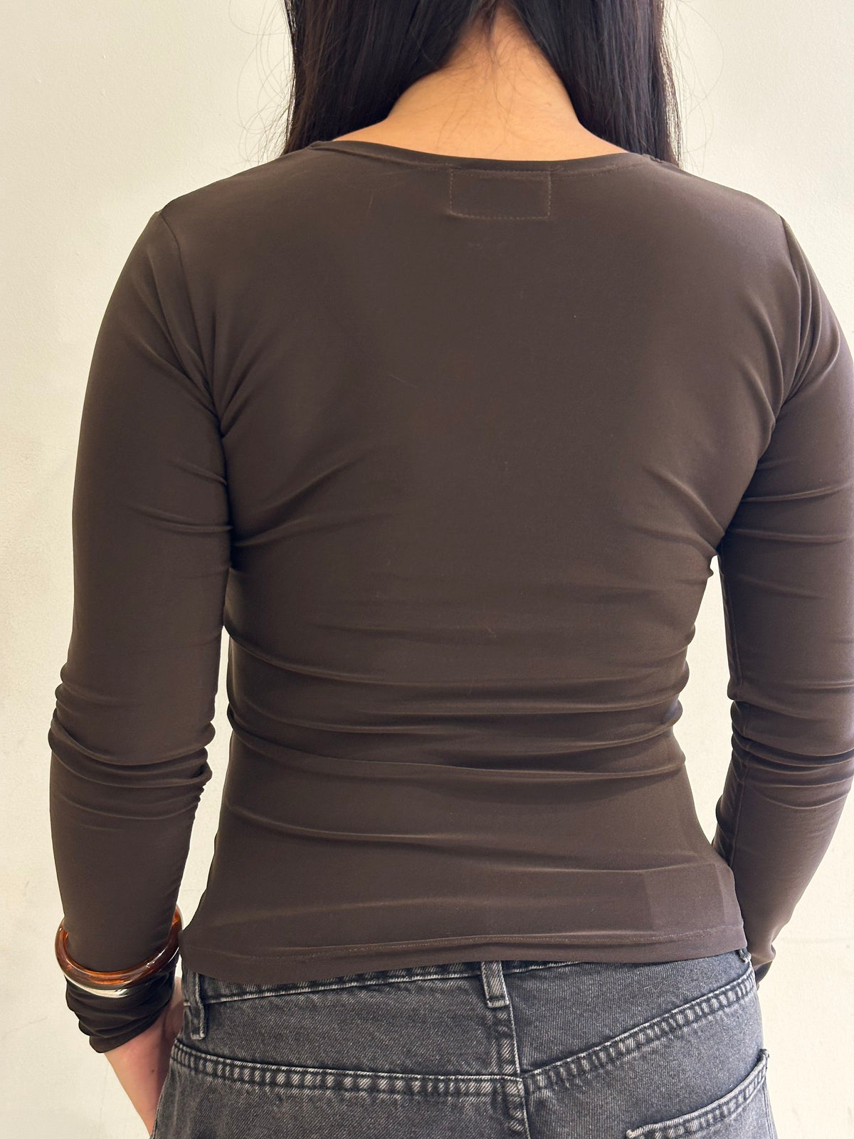 Top ambar manga larga café chocolate