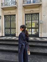Load image into Gallery viewer, Chaqueta denim Olivia

