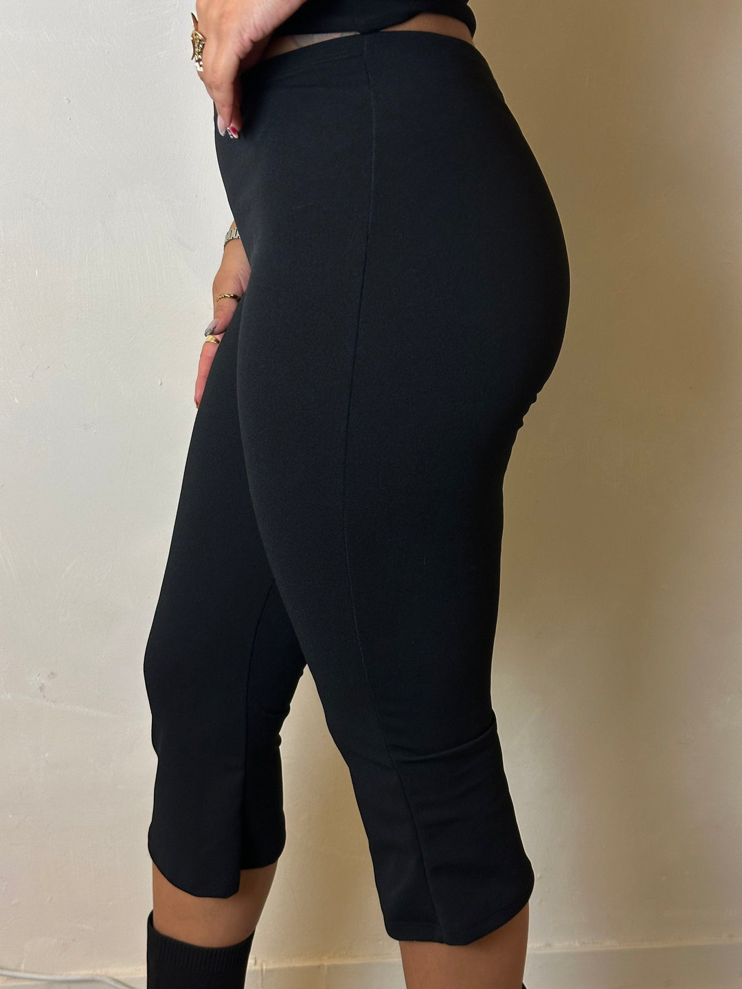 PANTS CAPRI