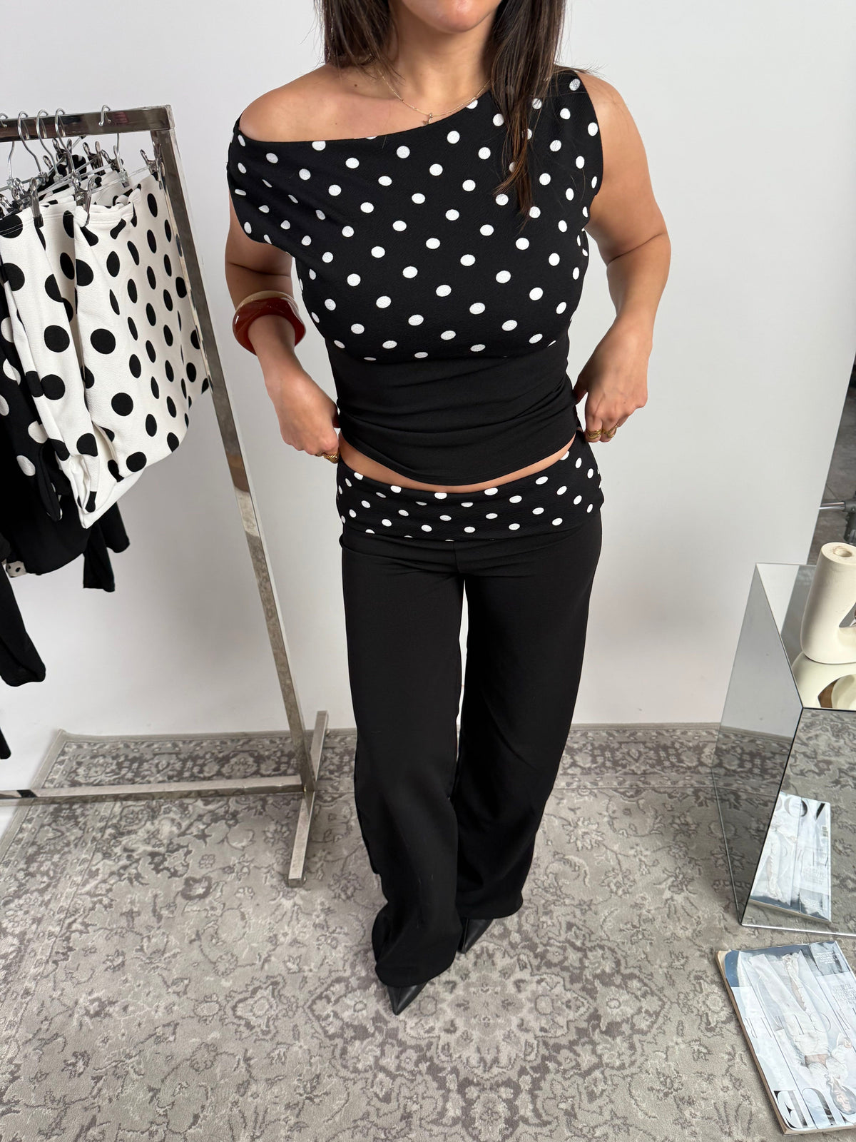 Top bianca lunares blancos