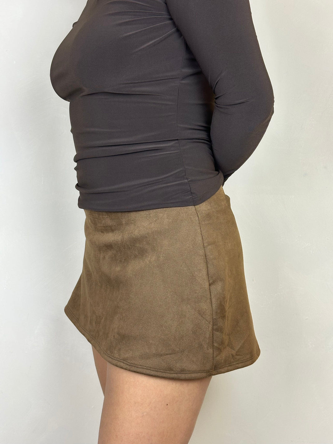 Falda short Marsella suede